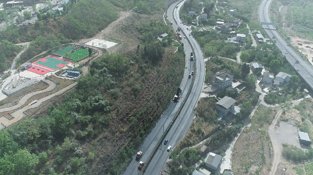 长道如弦，拨启新章——G108线利州区瓷窑铺至天立学校路口段大修工程项目建设侧记