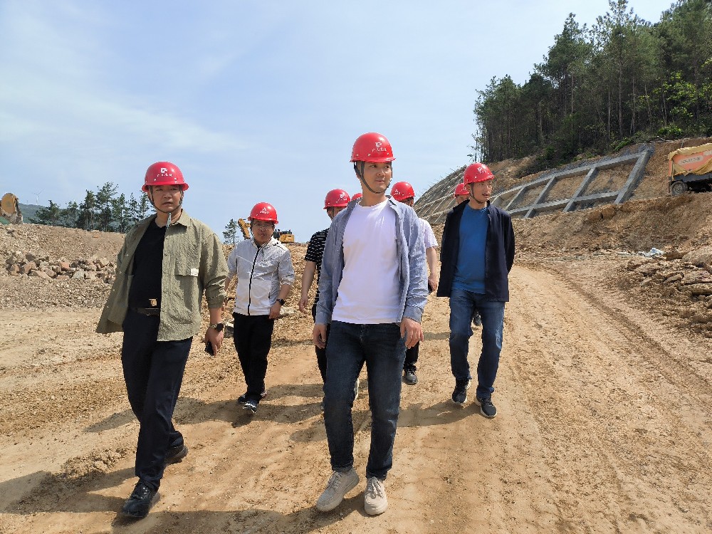 黎强带队开展五一节前安全检查